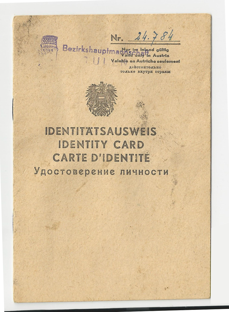 Vorderseite des Identitätsnachweises/Identity Card der Anna Steiger (Grossmutter von Franz Bauer)