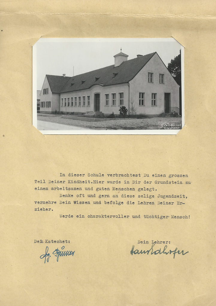 Schulbesuchtserinnerung mit Foto der Schule